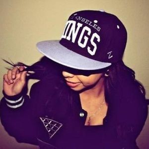 Meet your Posher, Hernandez